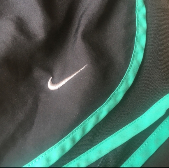 Nike Dri Fit Shorts - Picture 2 of 5